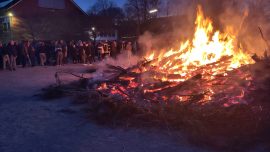 Osterfeuer in GLUT